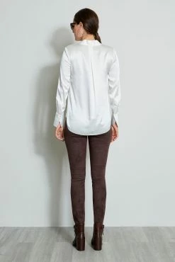 Elie Tahari Contour Silk Satin Shirt -Elie Tahari Sales 2023 CONTOURSILKSHIRT E807G502 FRESHPEARL 3BACK 2506