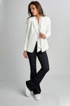 Elie Tahari Whitney Jacket -Elie Tahari Sales 2023 CU88710U WHITNEYJACKET FRESHPEARL STYLING 004
