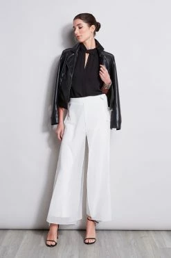 Elie Tahari Sleeveless Silk Twist Shirt -Elie Tahari Sales 2023 E2087203 Foam E210N503 Black 1HERO 1828