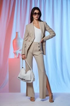 Elie Tahari 5 Button Double Breasted Blazer 11 Elie Tahari 5 Button Double Breasted Blazer -Elie Tahari Sales 2023 E2087223 IslandSand E2087103 Island Sand ETR21349 White 288