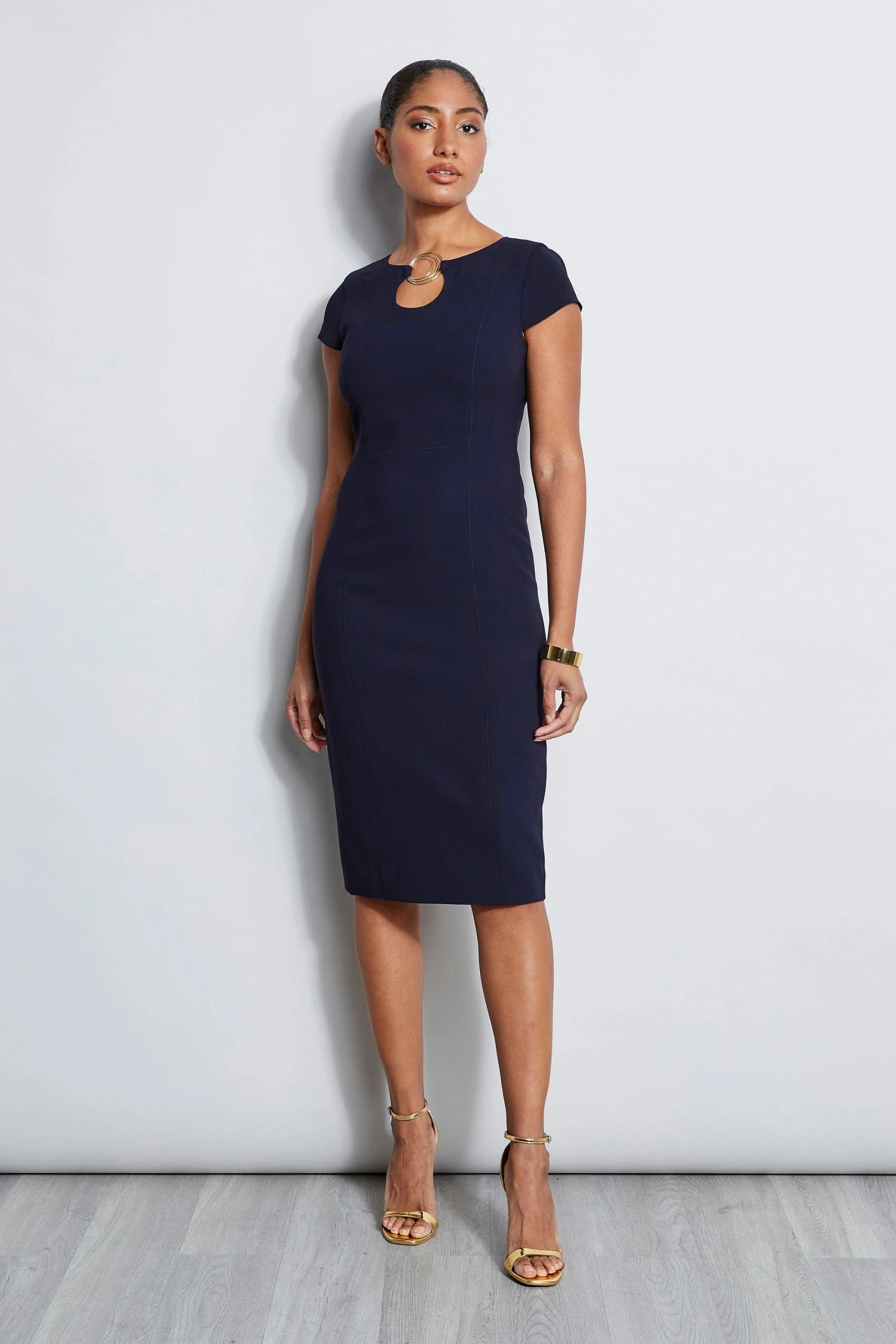 Elie Tahari Short Sleeve Keyhole Ring Dress 3 Elie Tahari Short Sleeve Keyhole Ring Dress