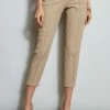 Elie Tahari Pintuck Cropped Stretch Twill Pant 2 Elie Tahari Pintuck Cropped Stretch Twill Pant -Elie Tahari Sales 2023 E20M021U RATTAN 2FRONT 745