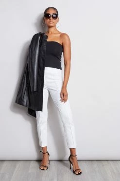 Elie Tahari Laser Cut Vegan Topper -Elie Tahari Sales 2023 E20M021U White E2141403 Black E65X2502 Black 4STYLING 1867