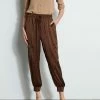 Elie Tahari Satin Cargo Pant -Elie Tahari Sales 2023 E3027201 SUMATRA 2front 1044