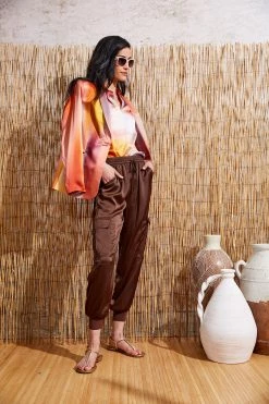 Elie Tahari Satin Cargo Pant 12 Elie Tahari Satin Cargo Pant -Elie Tahari Sales 2023 E3027201 SUMATRA E502F103 GINGER E504K513 GINGER 1538