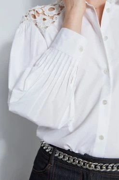 Cotton Lace Sleeve Button Down Shirt 10 Cotton Lace Sleeve Button Down Shirt -Elie Tahari Sales 2023 E302P203 INDIGO ETR31229 SKYWHITE 4styling 4645