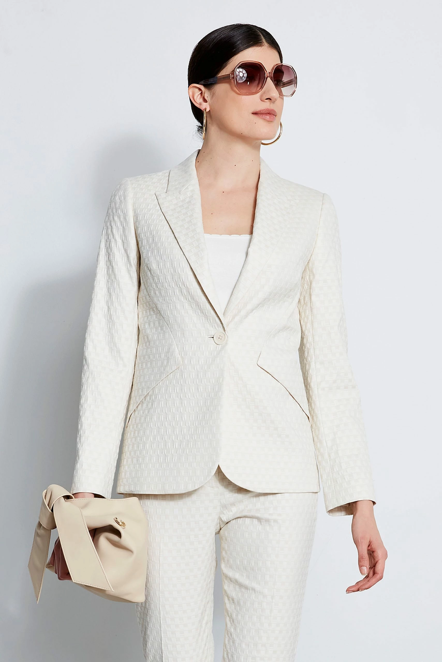 Elie Tahari Jacquard Stretch Panel Blazer 3 Elie Tahari Jacquard Stretch Panel Blazer