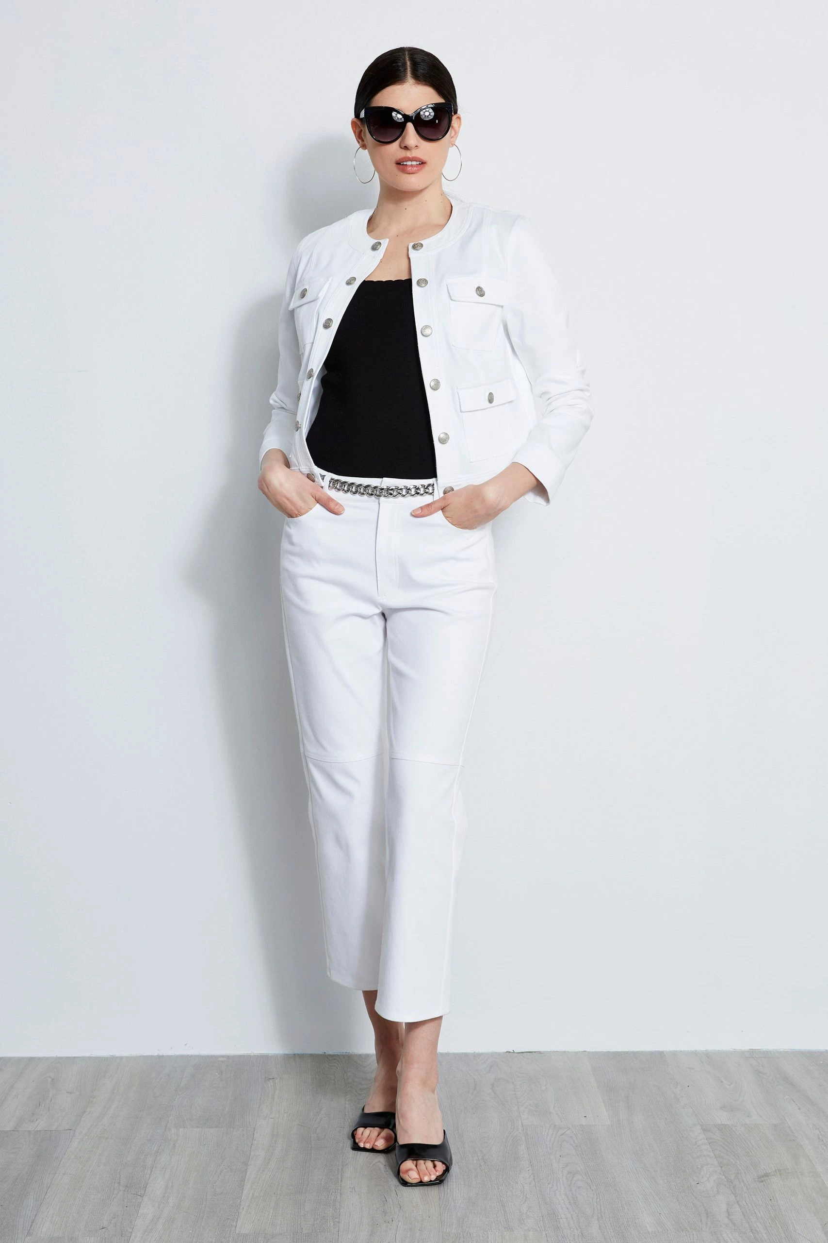 Elie Tahari Crest Button Denim Jacket 6 Elie Tahari Crest Button Denim Jacket - Image 4