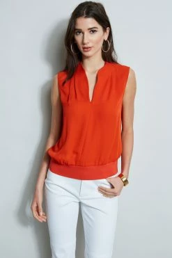 Elie Tahari Silk Contour Rib Shirt 10 Elie Tahari Silk Contour Rib Shirt -Elie Tahari Sales 2023 E303D202 WHITE E510N503 AGAVE 1Hero 988