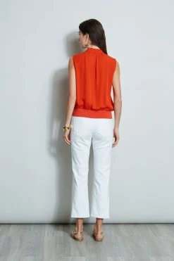 Elie Tahari Silk Contour Rib Shirt 11 Elie Tahari Silk Contour Rib Shirt -Elie Tahari Sales 2023 E303D202 WHITE E510N503 AGAVE 1Hero 997