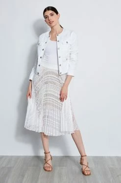 Elie Tahari Crest Button Denim Jacket 12 Elie Tahari Crest Button Denim Jacket -Elie Tahari Sales 2023 E3147303 WHITE E303D103 WHITE CU59150U WHITE 4STYLING 1963