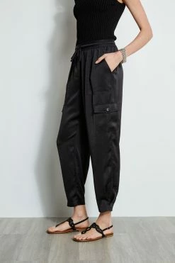Elie Tahari Satin Cargo Pocket Pant -Elie Tahari Sales 2023 E4027203 BLACK E45X7503 BLACK 2front 1018