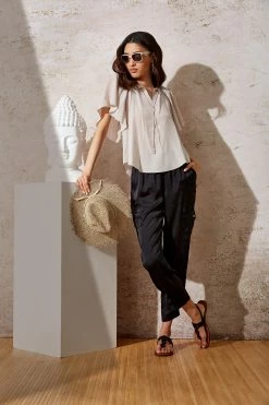 Elie Tahari Satin Cargo Pocket Pant -Elie Tahari Sales 2023 E4027203 BLACK ETR31224 SALT 1765F 2x3 c0c4e7c9 924a 4908 b3fc 8b5cc53dc10e