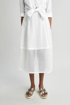 Elie Tahari Daisy Skirt 11 Elie Tahari Daisy Skirt -Elie Tahari Sales 2023 E406U300 DAISYSKIRT WHITE 2FRONT 0062