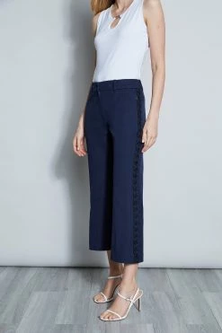 Elie Tahari Embroidered Cropped Pant -Elie Tahari Sales 2023 E40M0212 NAVYYARD 2FRONT 044