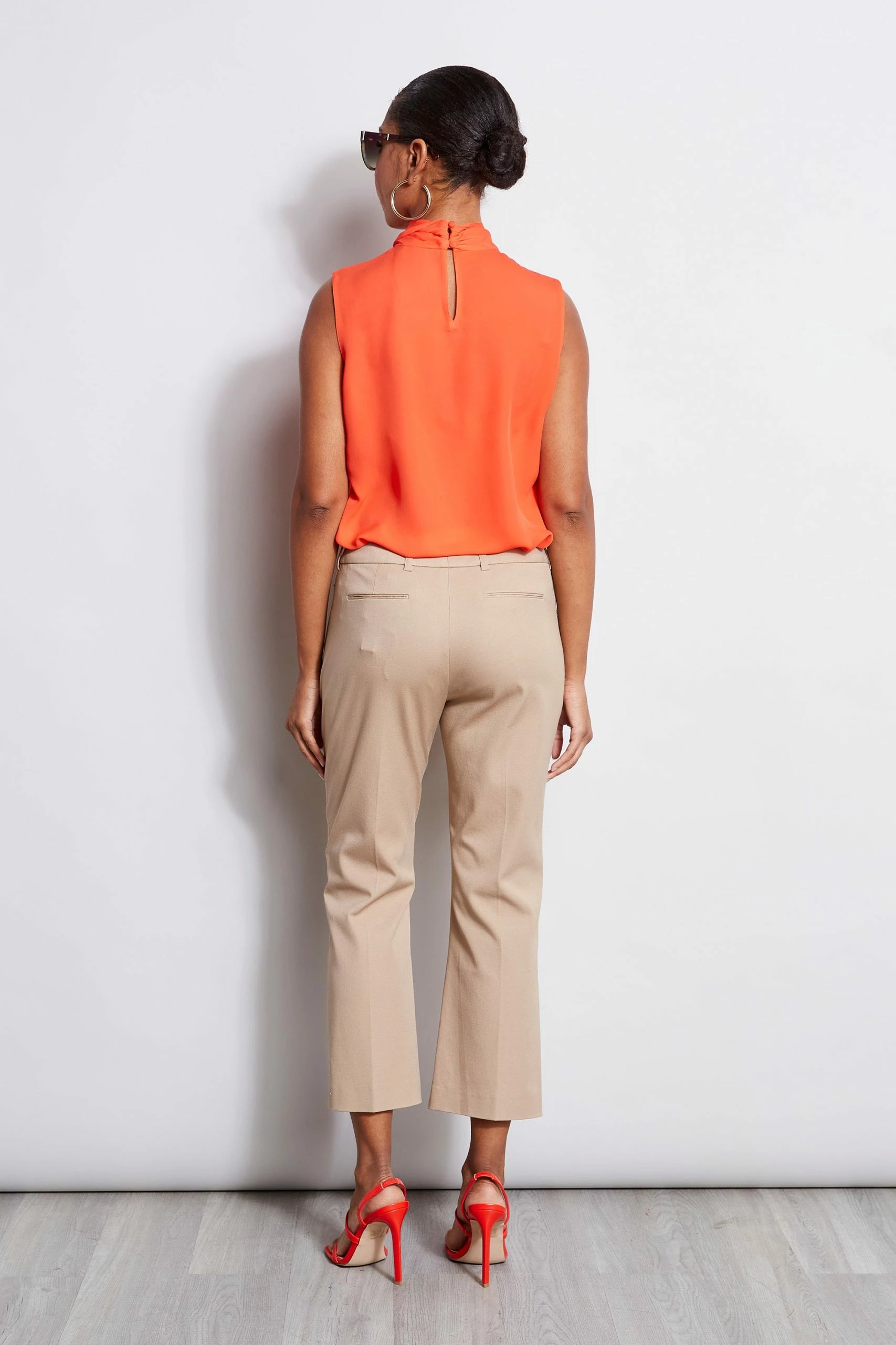 Elie Tahari Sleeveless Silk Twist Shirt 5 Elie Tahari Sleeveless Silk Twist Shirt - Image 3