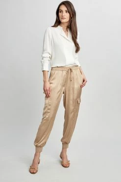 Elie Tahari Cargo Satin Pant -Elie Tahari Sales 2023 E5027201 CARGOSATINPANT RATTAN 1HERO 0019
