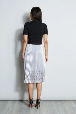 Elie Tahari Satin Platinum Pleated Skirt -Elie Tahari Sales 2023 E713F303 PLATINUM E75X2513 BLACK 3BACK 1134