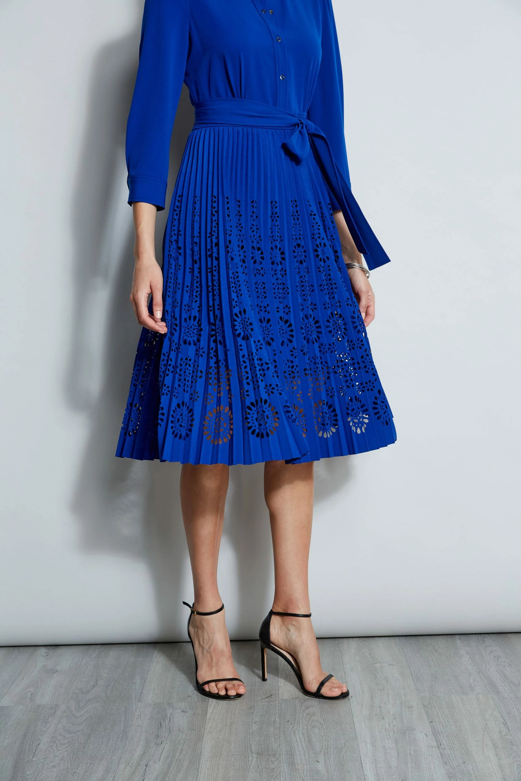 Elie Tahari Pleated Laser Cut Dress 7 Elie Tahari Pleated Laser Cut Dress - Image 5