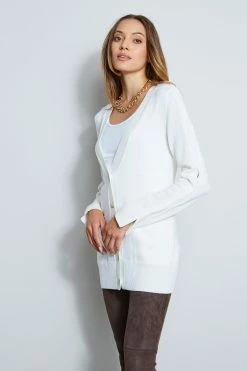 Elie Tahari Cable Button Cardigan 9 Elie Tahari Cable Button Cardigan -Elie Tahari Sales 2023 E95X5522 WAX CABLEBTNCARDIGAN 2FRONT 204