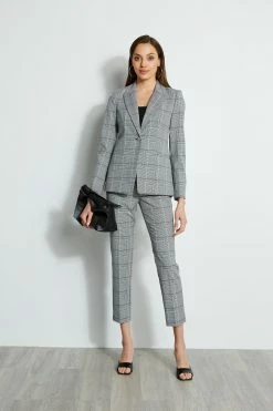 Plaid Single Button Blazer -Elie Tahari Sales 2023 ETR31212 PLAID ETR31211 PLAID E65X2502 BLACK 1Hero 1055 2000x3000 e69d3de6 6e7f 4d12 abd7 eb9525eaa082