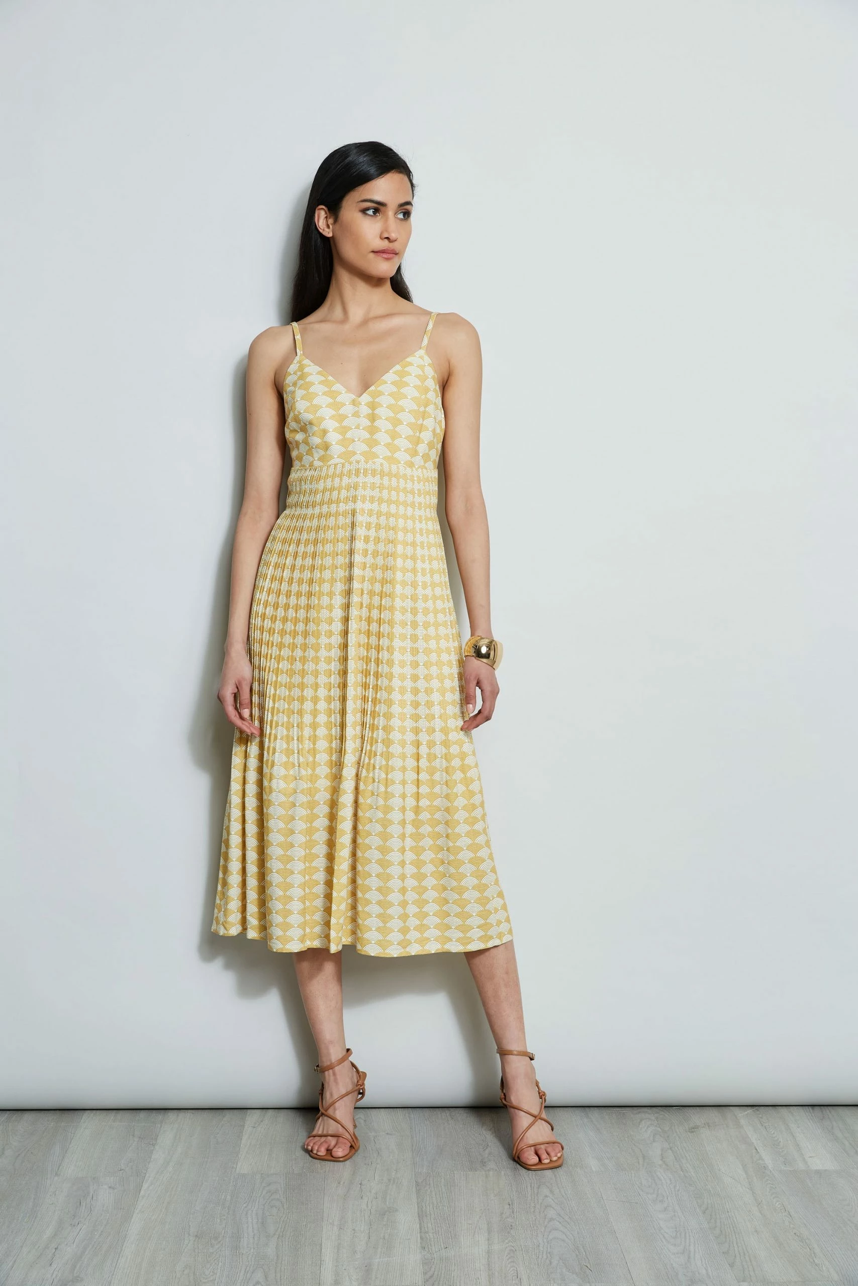 Diamond Soft Pleat Midi Dress 3 Diamond Soft Pleat Midi Dress