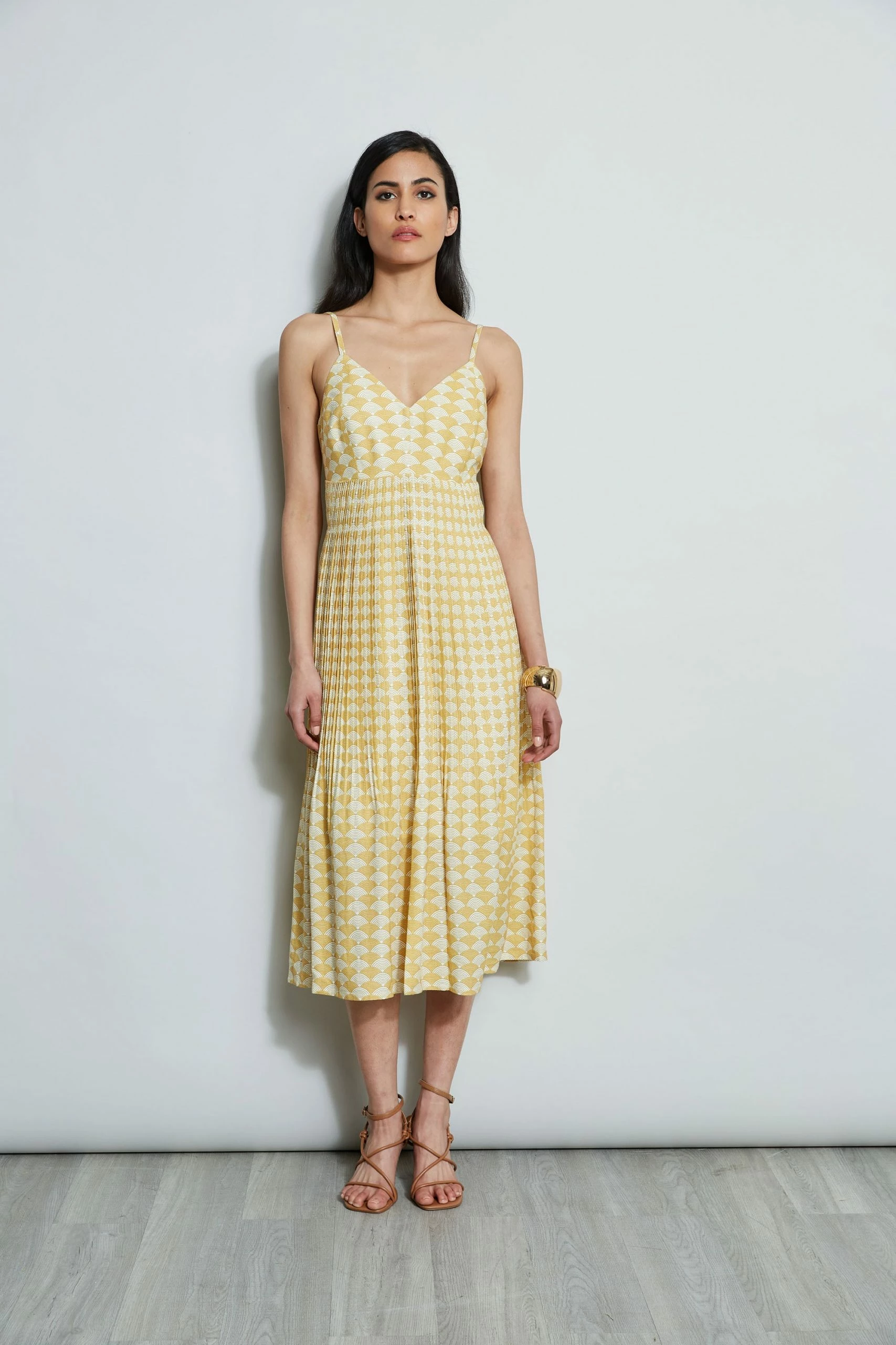 Diamond Soft Pleat Midi Dress 5 Diamond Soft Pleat Midi Dress - Image 3