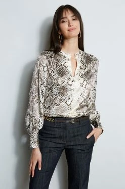 Silk Burnout Python Shirt -Elie Tahari Sales 2023 ETR34130 BOABURNOUT E802P203 INDIGO 2front 977