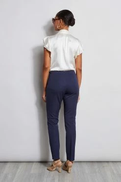 Elie Tahari Skinny Long Pant -Elie Tahari Sales 2023 EU8M020U NavyYard E207G513 Foam 3BACK 3037