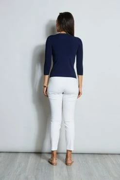 Crest Button Keyhole Cardigan -Elie Tahari Sales 2023 EU8M020U WHITE ETR32188 PEACOAT 3back 1449