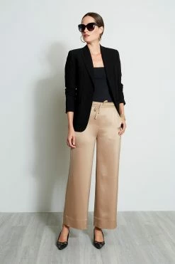 Elie Tahari Wendy Jacket -Elie Tahari Sales 2023 eu88710u 1HERO 2649